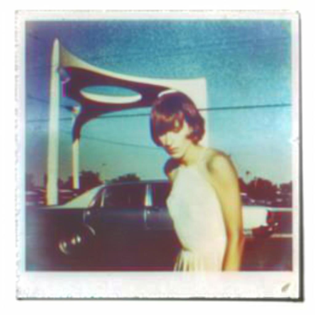 polaroid  woman  white  dress  photography  portrait  vintage  elegant  fashion  feminine 939809