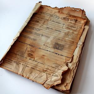 vintage  receipt  1940  paper  worn  aged  document  authenticity  piece  paper 1075081