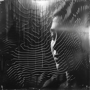 lithograph  black  white  woman  portrait  face  analog  glitch  lines  feedback 1039180